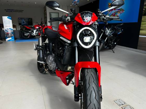 DUCATI MONSTER 937 